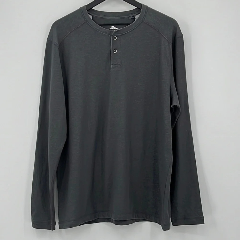 Tommy Bahama Paradise Valley Long Sleeve Henley T Shirt in Gray - NWOT - Medium
